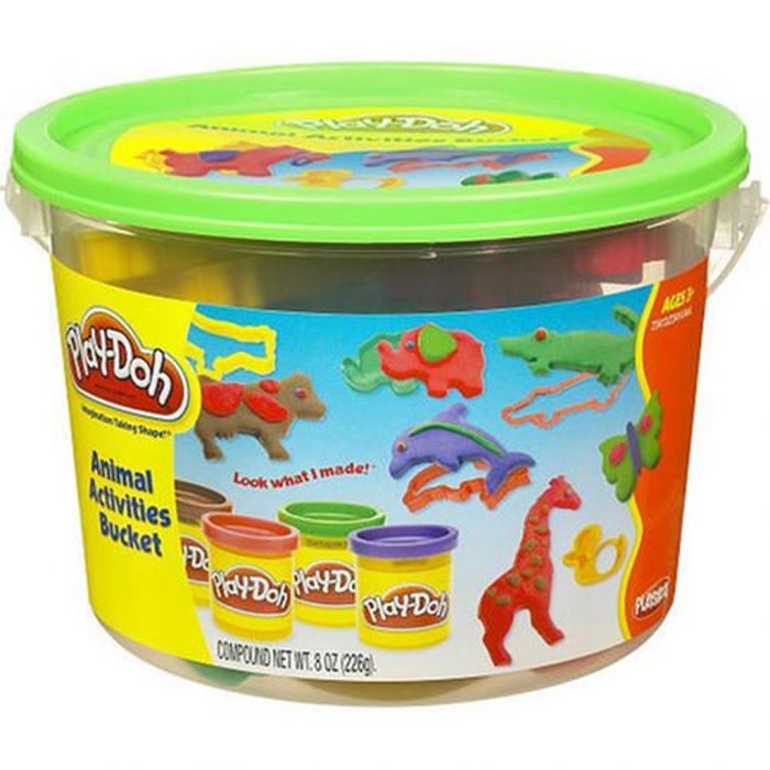 play doh animal discovery bucket